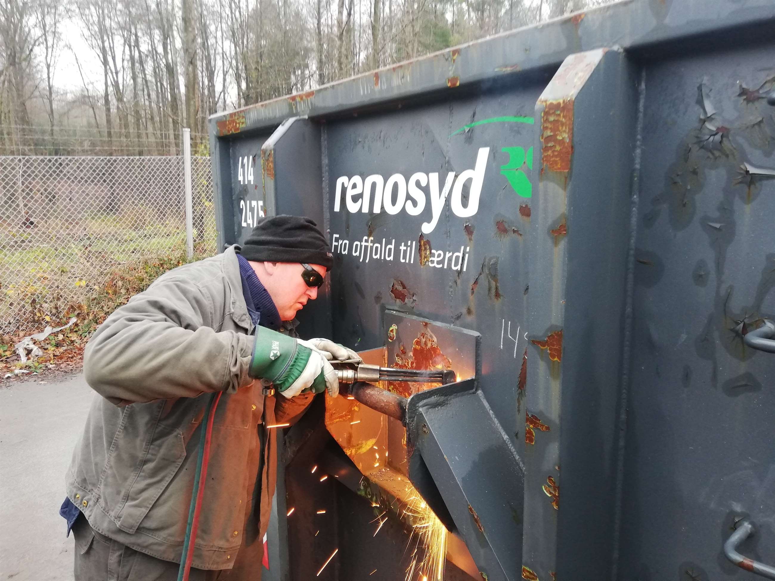 Reparation af container i Støvring